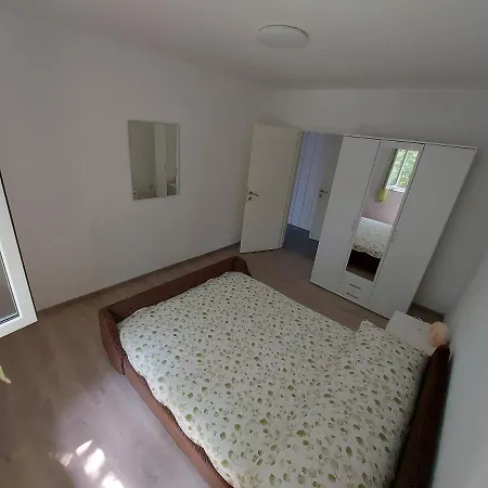 Apartment Novak Klenovica
