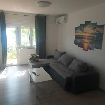 Novak Apartment *