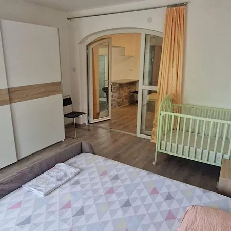 Apartment Novak Klenovica